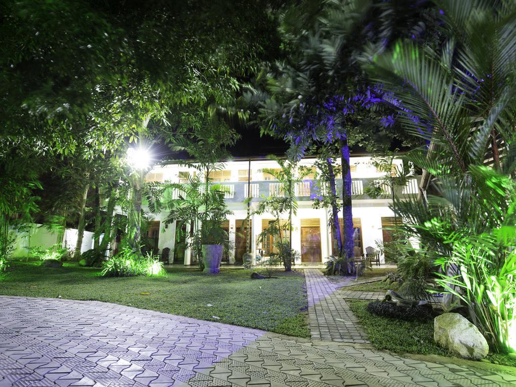 Celestial Inn มิริสซา ภายนอก รูปภาพ