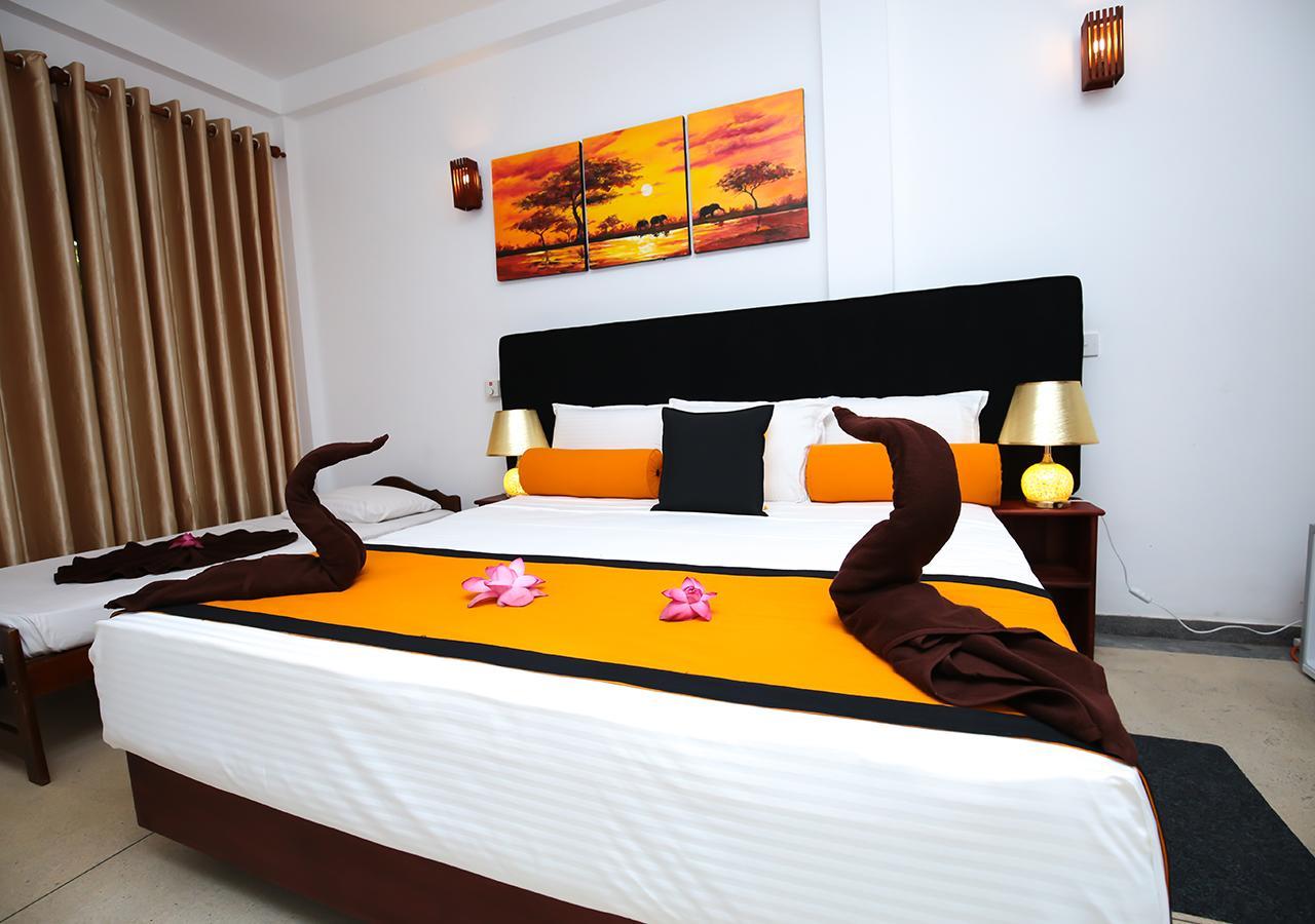 Celestial Inn มิริสซา ภายนอก รูปภาพ