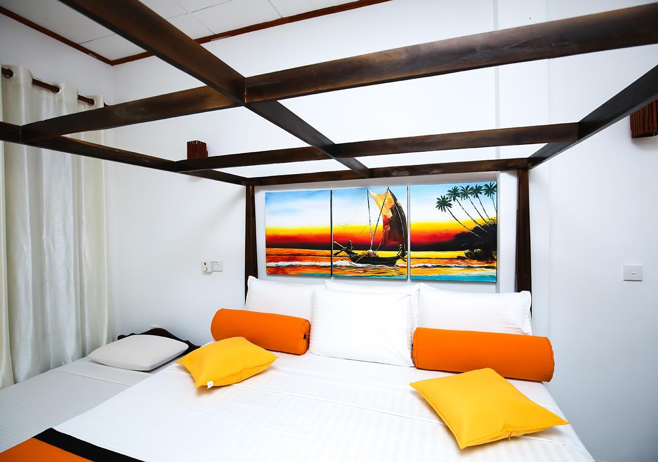 Celestial Inn มิริสซา ภายนอก รูปภาพ
