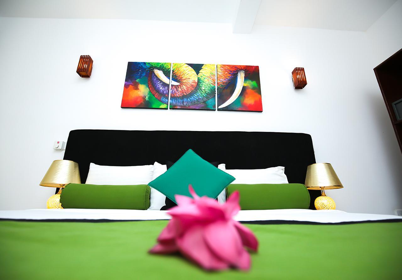 Celestial Inn มิริสซา ภายนอก รูปภาพ