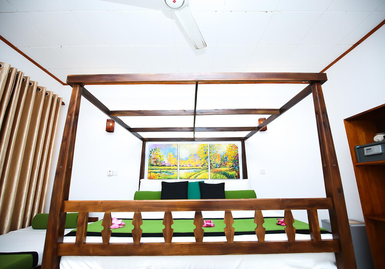 Celestial Inn มิริสซา ภายนอก รูปภาพ